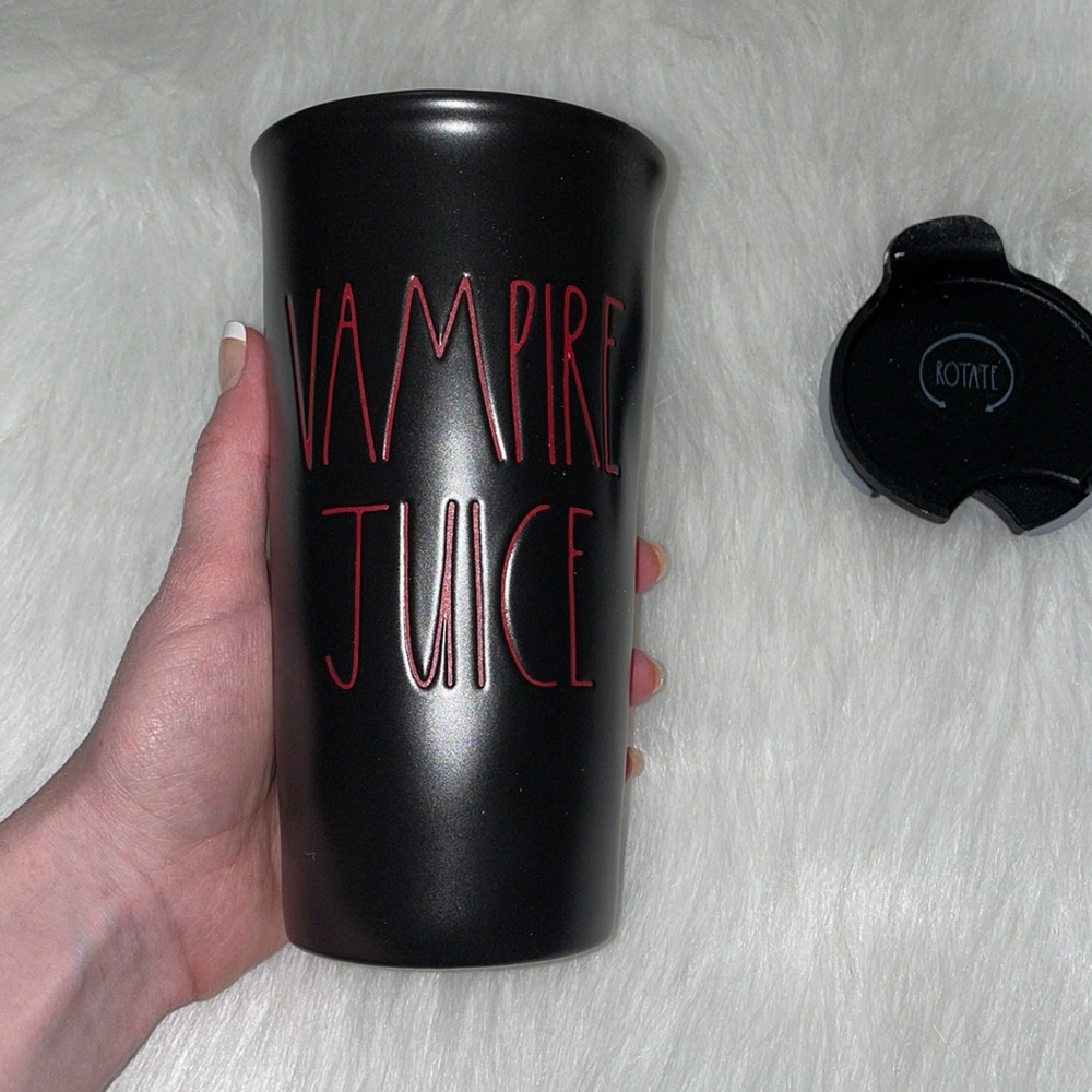 NWT Rae Dunn 12 oz ceramic mug